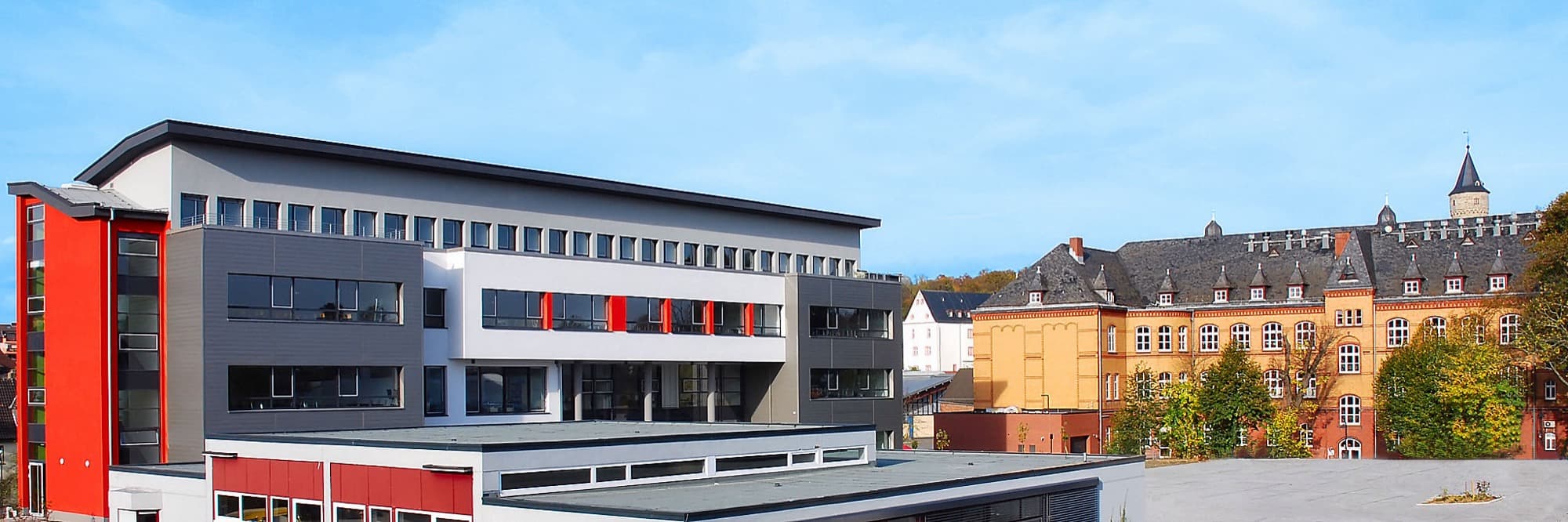 Hochschule Fresenius / AMD Akademie Mode & Design kampüsü