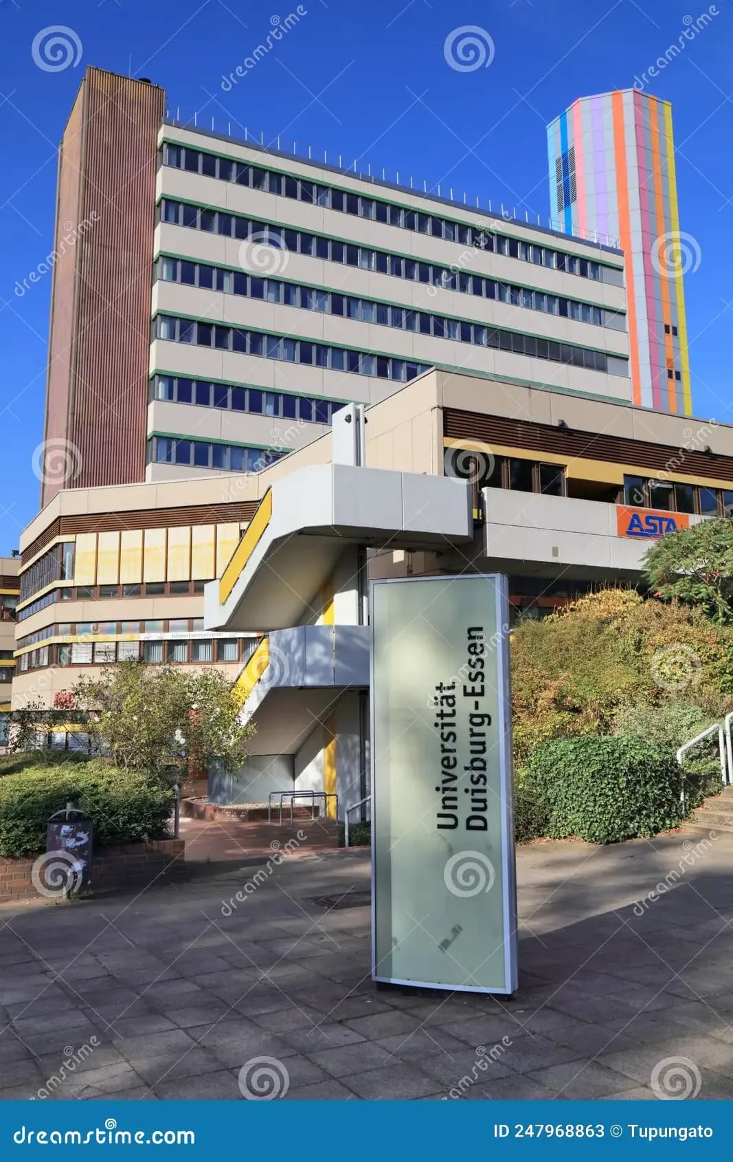 Duisburg-Essen Üniversitesi kampüsü